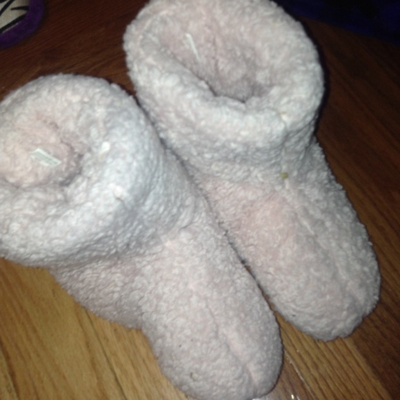 Slippers - Picture 1 of 1